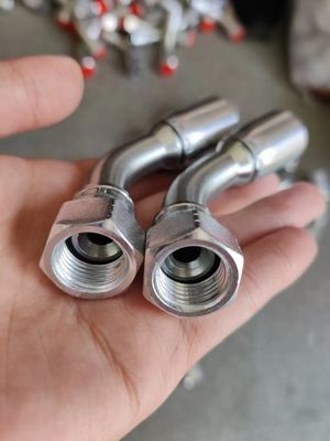 اندازه های مختلف و استانداردهای فلنج فولاد کربن 1/2 JIC لوله هیدرولیکی لوازم جانبی JIS BSP فولاد لوله ترمز سازنده