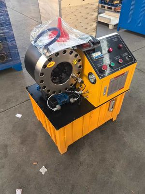 رنگ زرد DX68 Finn Power Hose Crimper 600T دقت بالا با قدرت بزرگ