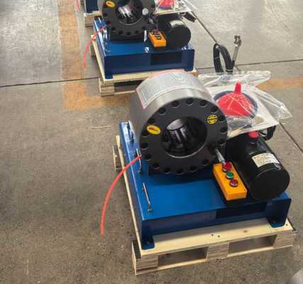 قیمت خوب 12V/24V Automatic Hydraulic Hose Crimping Machine with 600T Force, 0.01mm Accuracy, and 30MPa Pressure آنلاین