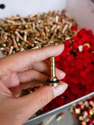 قیمت خوب کانکتورهای سفارشی / لوازم لوله هیدرولیکی لوله های بزرگ روغن لوله های مشترک فولادی آداپتور خط ترمز آنلاین